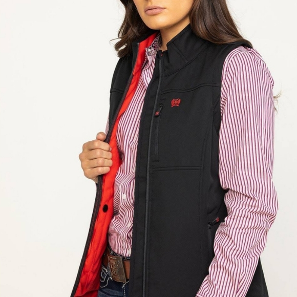 Cinch concealed carry pocket vest - Picture 2 of 5